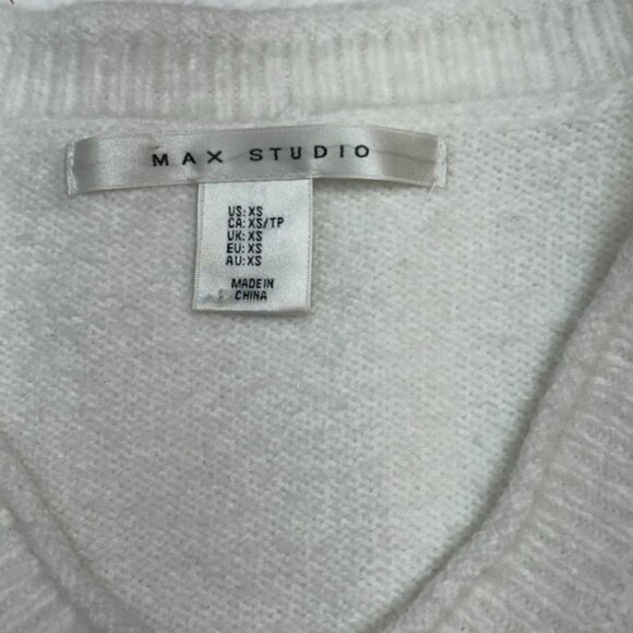 Max Studio Off White V-Neck Boxy Fit Pullover Sweater Size XS/S - Picture 7 of 9